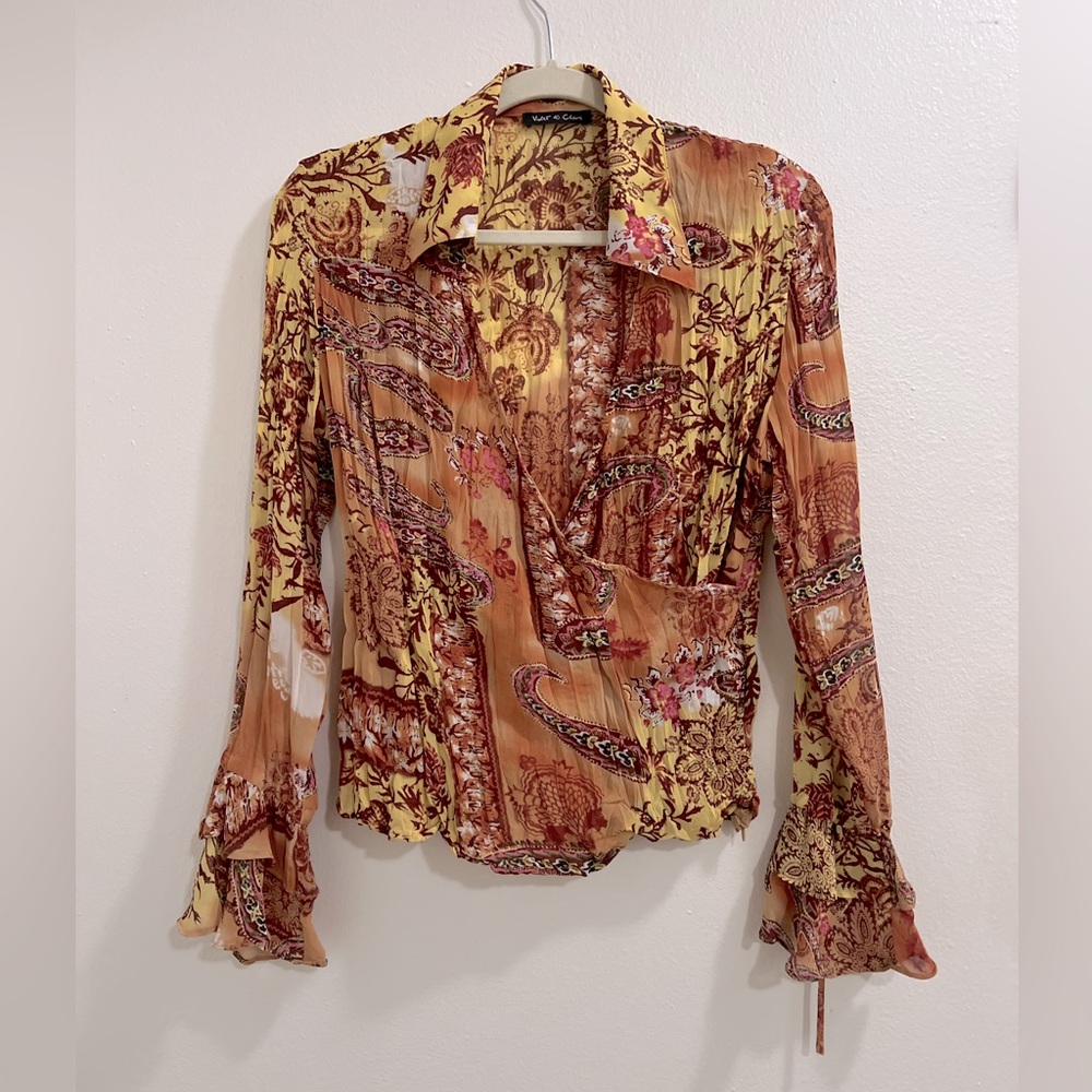 Violet + Claire Flowy Paisley Bell Sleeve Large Size yellow/orange